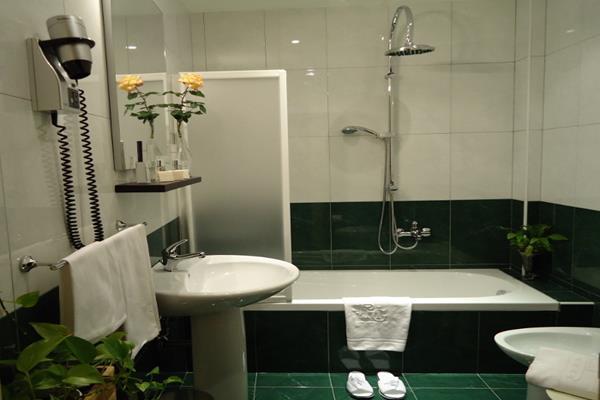 Ch Hotel Giada Inn Arese Exterior photo